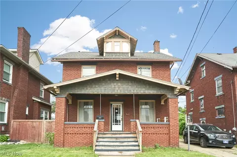 136 Smith Ave NW, Canton, OH 44708