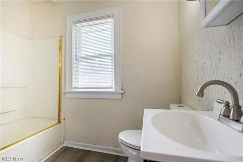 688 Kipling St, Akron, OH 44306 photo 25