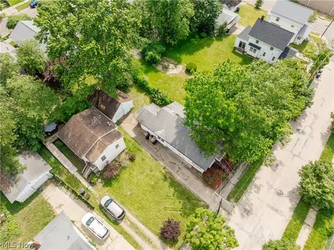 688 Kipling St, Akron, OH 44306 photo 28