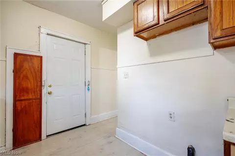688 Kipling St, Akron, OH 44306 photo 20