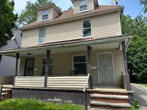 14907-14905 Pepper Ave, Cleveland, OH 44110