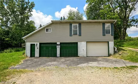 3766 Clark Mill Rd, Norton, OH 44203