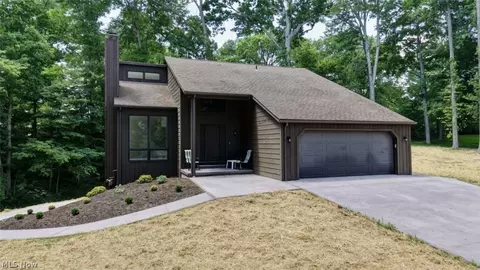 2883 Mara Loma Cir, Wooster, OH 44691