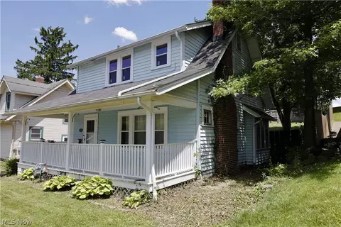 109 Fairview Ave, Millersburg, OH 44654
