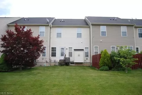 Exterior - 105 Limestone Ct, Berea, OH 44017 photo 6 of 6