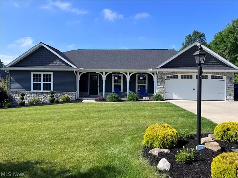 131 Sarah Ln, Millersburg, OH 44654