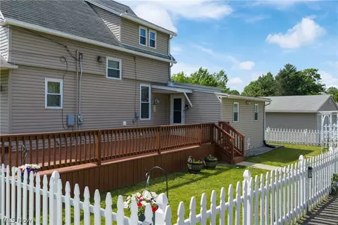 Exterior - 18464 5th St, Beloit, OH 44609 photo 4 of 5