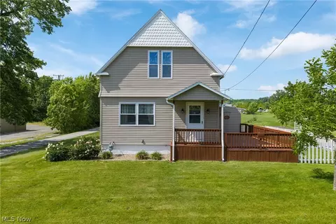 18464 5th St, Beloit, OH 44609