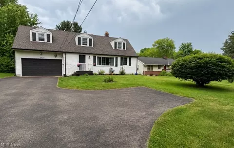 Exterior - 38155 Aurora Rd, Solon, OH 44139 photo 2 of 6