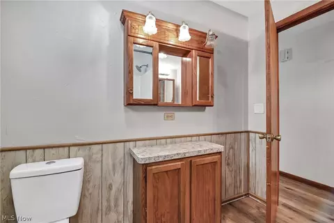 Bath - 301 Crosse Rd, Amherst, OH 44001 photo 4 of 4