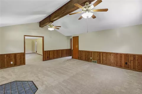 Living - 301 Crosse Rd, Amherst, OH 44001 photo 6 of 8