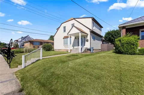 3741 Woodlawn Way, Weirton, WV 26062