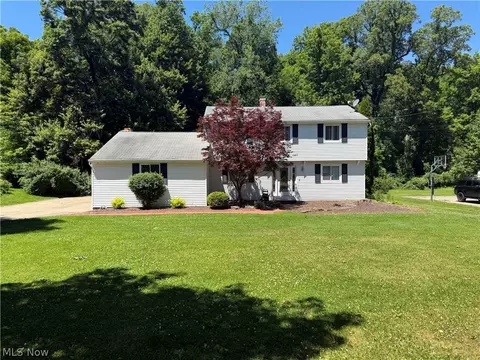 8094 Rolling Brook Rd, Northfield, OH 44067