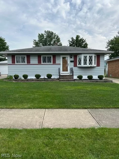 19411 Parkmount Ave, Cleveland, OH 44135