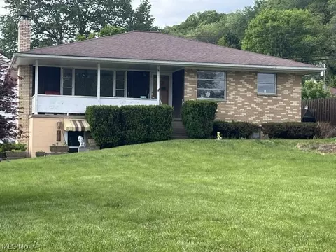 610 N Chester St, New Cumberland, WV 26047