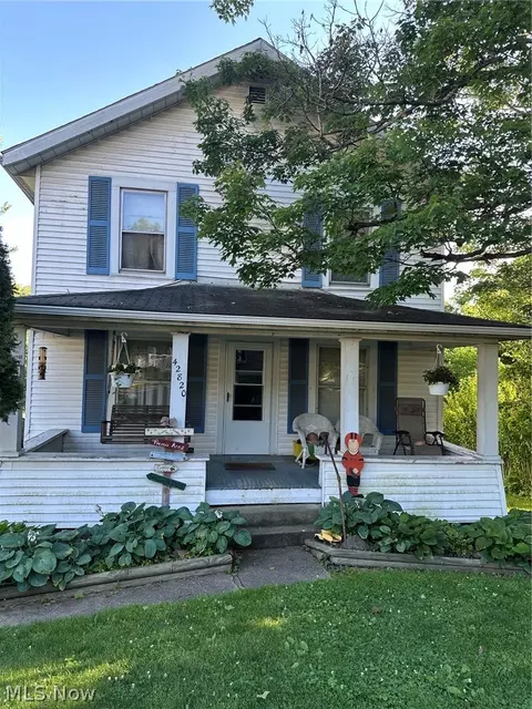 42820 Buckeye St, Flushing, OH 43977