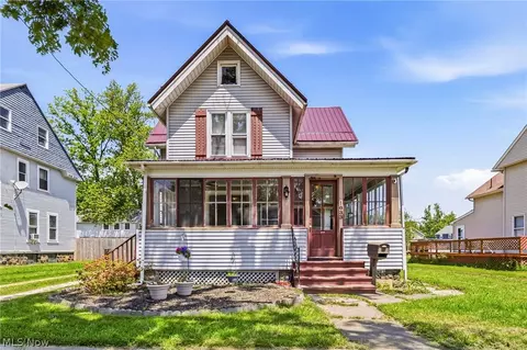 1633 W 5th St, Ashtabula, OH 44004