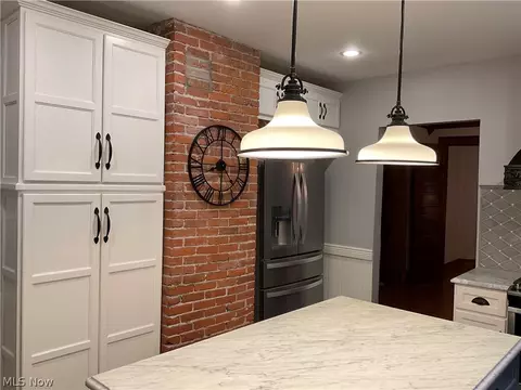 Kitchen - 1926 Walnut Blvd, Ashtabula, OH 44004 photo 1 of 4