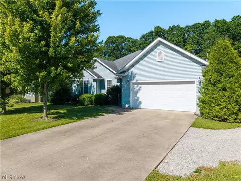 3029 Cinnamon Dr W, West Salem, OH 44287