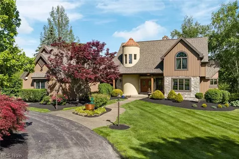 8335 Ravenna Rd, Twinsburg, OH 44087