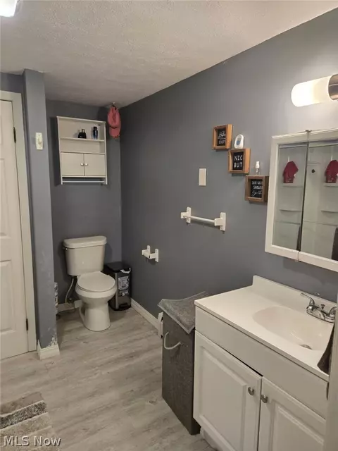 Bath - 387 Stable Dr, Lagrange, OH 44050 photo 1 of 3