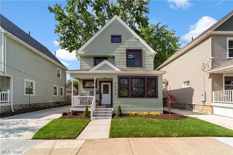 6200 Ellen Ave, Cleveland, OH 44102
