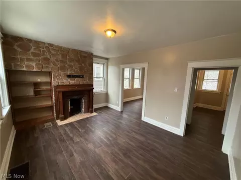 468 Hill St, Beech Bottom, WV 26037