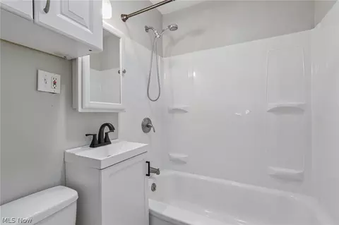 Bath - 791 Eugene St, Akron, OH 44306 photo 1 of 1