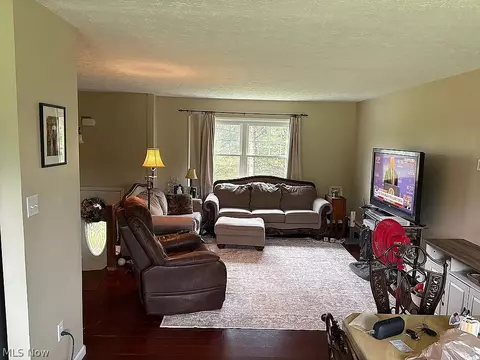Living - 3985 Porter Rd, Rootstown, OH 44272 photo 1 of 2