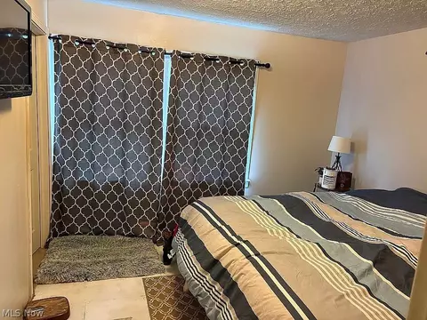 Bedroom - 3985 Porter Rd, Rootstown, OH 44272 photo 1 of 1