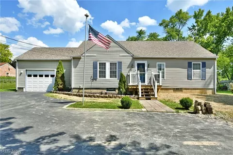 2935 N River Rd NE, Warren, OH 44483
