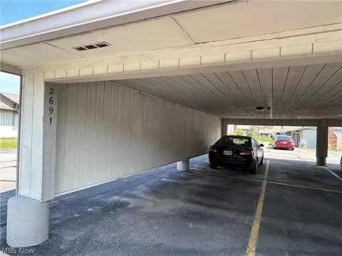 Exterior - 2691 Mull Ave, Copley, OH 44321 photo 6 of 7