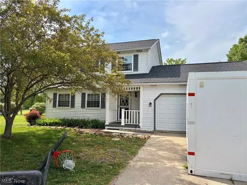 3023 Stockbridge Dr, Stow, OH 44224