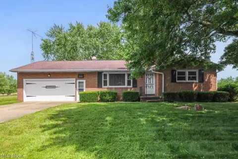 8000 Parks Ave NE, Alliance, OH 44601