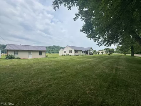 Exterior - 7885 Old Riv, Philo, OH 43771 photo 6 of 8