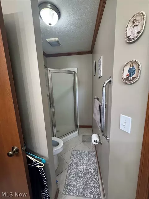Bath - 7885 Old Riv, Philo, OH 43771 photo 2 of 3