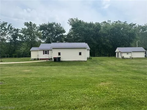 Exterior - 7885 Old Riv, Philo, OH 43771 photo 5 of 8