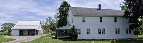 17031 Tavern Rd, Middlefield, OH 44062