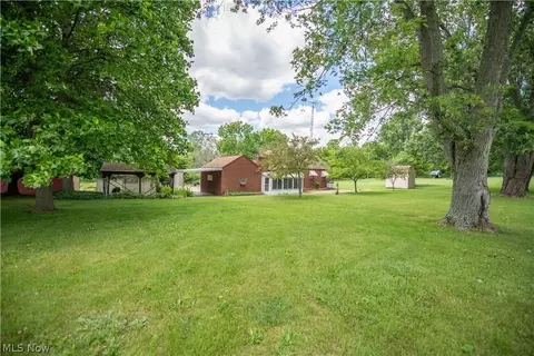 3063 Diamond St NE, Canton, OH 44721 photo 44