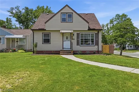 5010 Claremont Blvd, Garfield Heights, OH 44125
