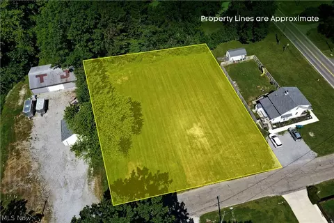 Myrtle Avenue Nw, Warren, OH 44483