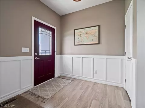 3145 Wheaton Dr, Avon, OH 44011 photo 6