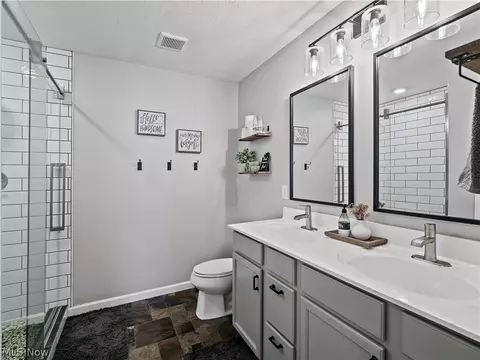 Bath - 3145 Wheaton Dr, Avon, OH 44011 photo 3 of 5