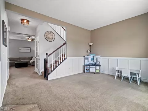 3145 Wheaton Dr, Avon, OH 44011 photo 8