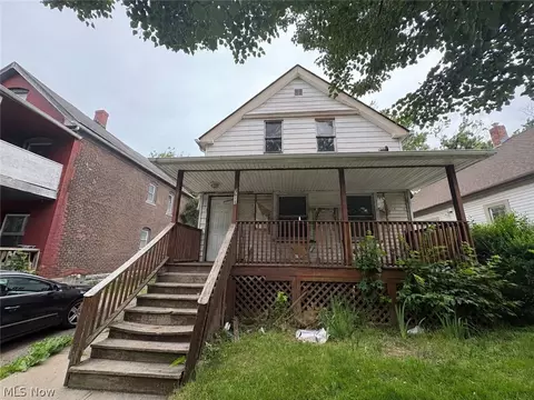 9611 Prince Ave, Cleveland, OH 44105