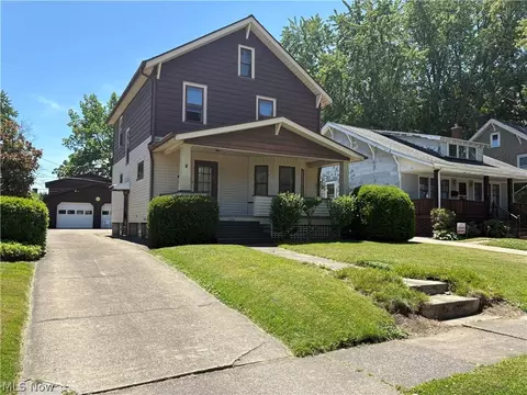 1936 E 45th St, Ashtabula, OH 44004