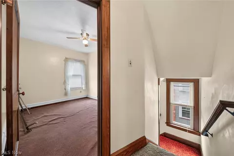 Entry Way - 1936 E 45th St, Ashtabula, OH 44004 photo 6 of 7
