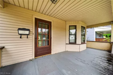 Exterior - 1936 E 45th St, Ashtabula, OH 44004 photo 5 of 11