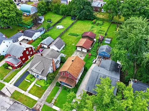 View/Area - 1936 E 45th St, Ashtabula, OH 44004 photo 2 of 3