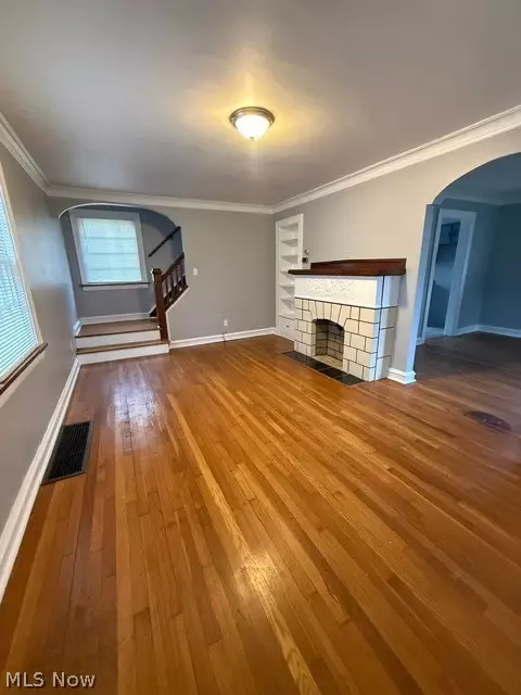 Living - 52 Meadowbrook Ave, Boardman, OH 44512 photo 1 of 3